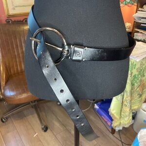 Lambertsom Truex Black Leather belt w/ large circular silver buckle Medium